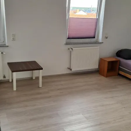 Zentral Gelegene Monteurunterkunft 아파트 바트크로이즈나흐