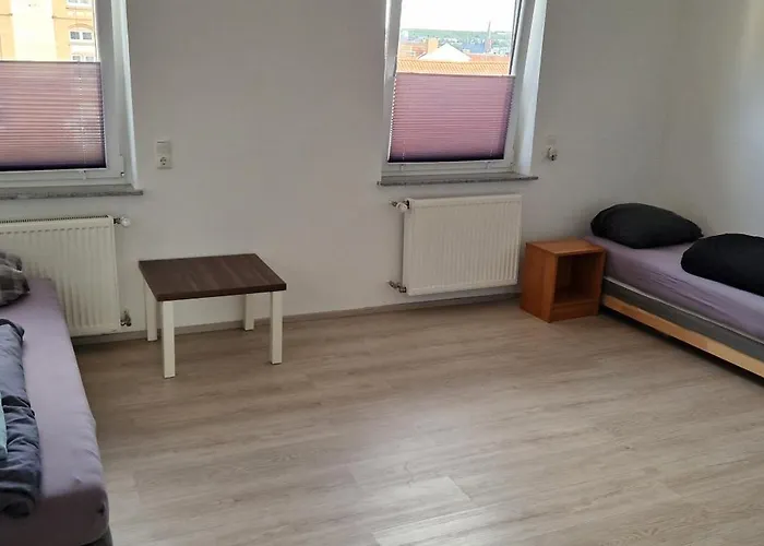 Zentral Gelegene Monteurunterkunft アパート バート・クロイツナハ